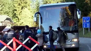 Agenţia ONU pentru refugiaţi denunţă măsurile antiimigraţie aplicate de unele state membre UE