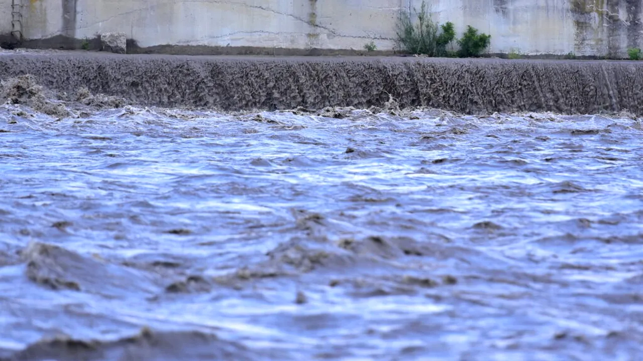 România finalizează cadastrul apelor