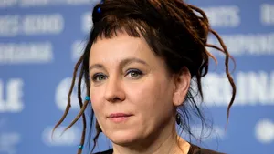 Olga Tokarczuk, primul scriitor polonez recompensat cu Man Booker International Prize
