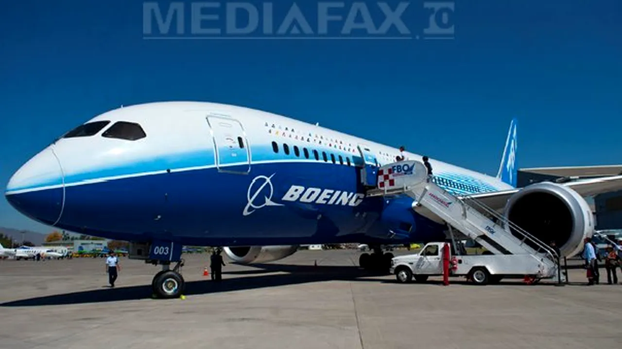 Boeing 787 Dreamliner, un avion cu probleme: Aproape jumătate din noile aeronave sunt reţinute la sol din motive tehnice