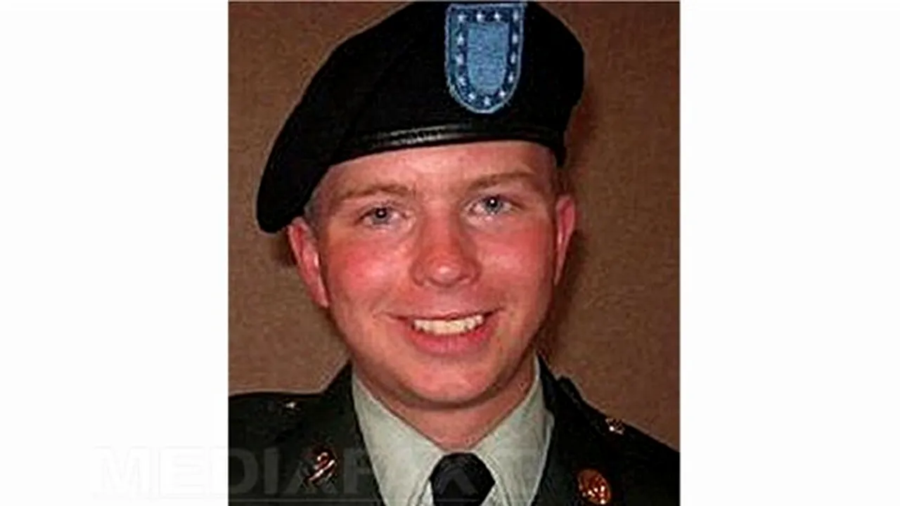 Soldatul Bradley Manning, inculpat pentru 