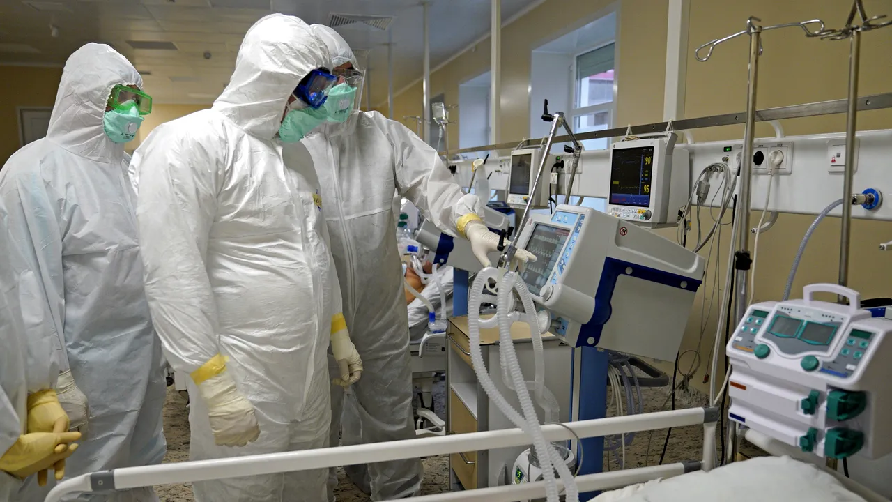 Coronavirus în România LIVE UPDATE 6 februarie. Peste 2500 de noi cazuri. 963 de pacienţi la ATI. Ultimul blianţ COVID-19