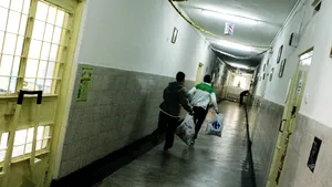 Penitenciarele de minori şi tineri au 1.999 de locuri şi peste 2.150 de deţinuţi. Doar 12% sunt minori