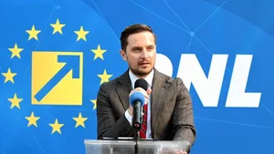 Primarul general, Nicuşor Dan, i-a retras atribuţiile viceprimarului Stelian Bujduveanu (PNL) - surse