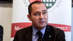 Zsolt Szilagyi îi îndeamnă pe maghiari să îl voteze pe Iohannis: Ponta este candidatul care urăşte