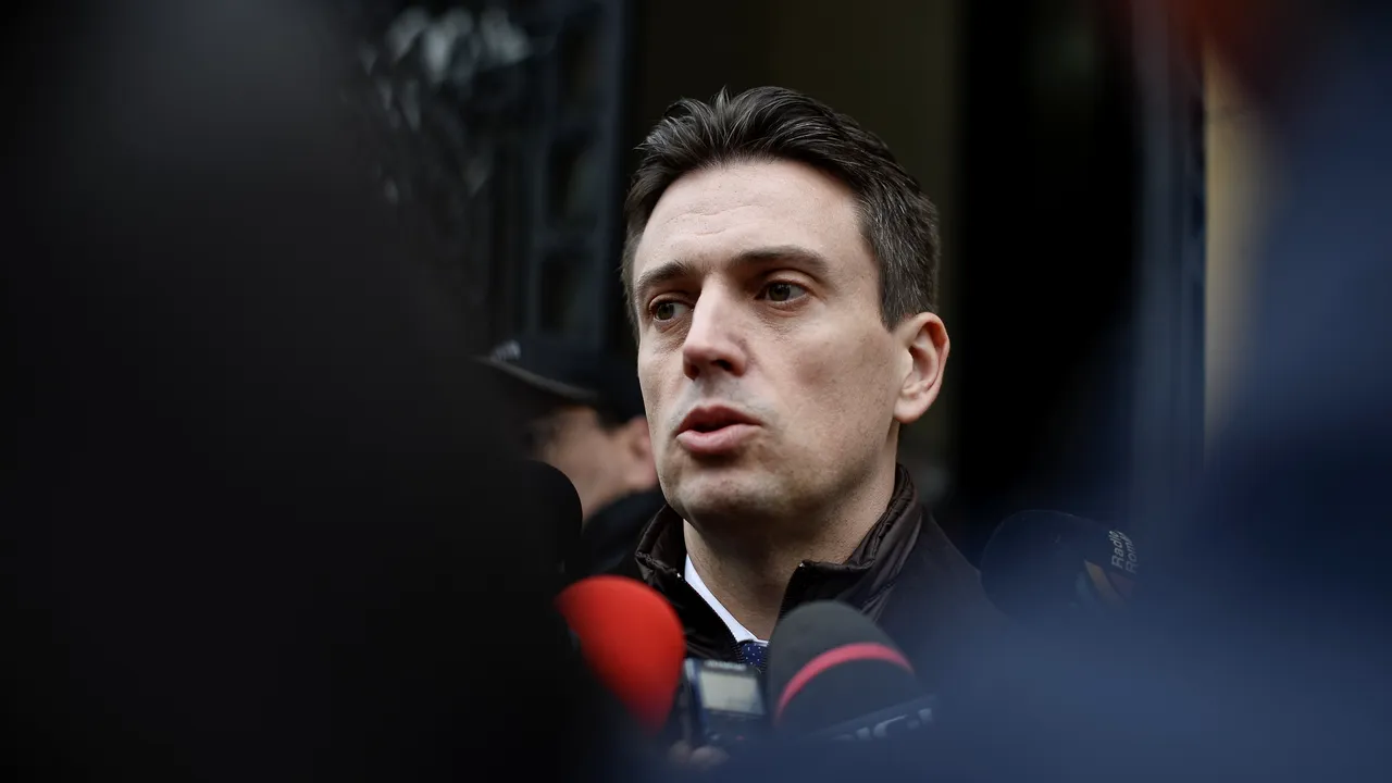 Cătălin Ivan, scrisoare deschisă către Klaus Iohannis: Rezolvaţi situaţia Cameliei Smicală şi a copiilor săi