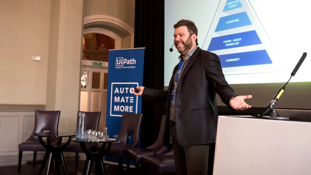 UiPath face anunţul oficial: A fost evaluat la 1,1 miliarde de dolari şi vrea să se listeze în doi ani la Nasdaq. Startup-ul românesc  a atras o nouă finanţare