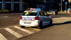 188 de persoane au fost amendate în Bucureşti pentru că au ieşit din casă fără declaraţie