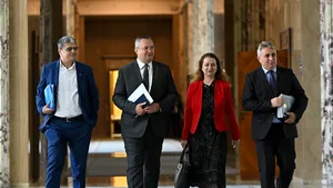Memorandumul pentru îmbunătăţirea statutului personalului didactic, în şedinţa de Guvern de joi