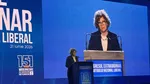 Oana Gheorghiu îi răspunde ironic lui Rareș Bogdan de pe scena Congresului PNL: „Sistemul oengist, sorosist, globalist și neomarxist a venit să pună stăpânire pe PNL”