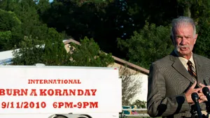 Pastorul care a ars un exemplar din Coran candidează la preşedinţia SUA