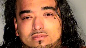 Gemene în vârstă de 4 ani, violate de iubitul mamei. Bărbatul le-a infectat cu o boală cu transmitere sexuală