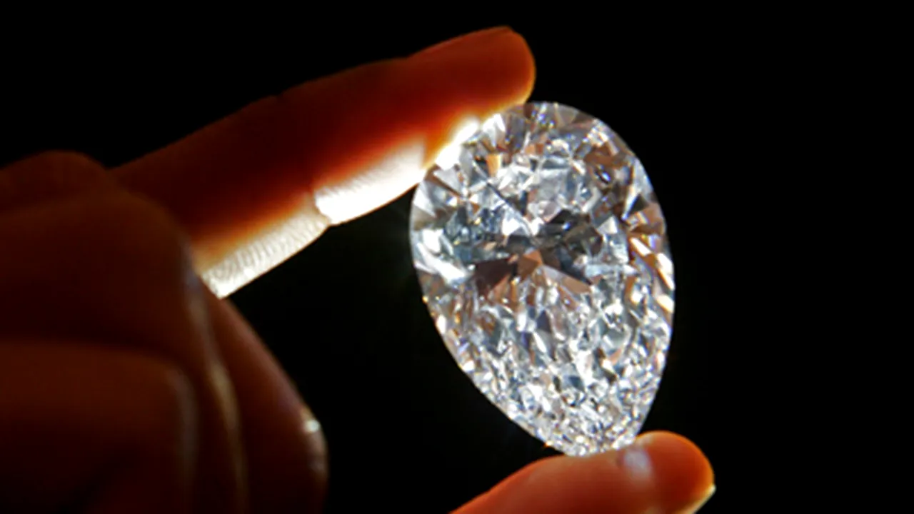 Record de preţ: 35,3 milioane de dolari pentru un diamant de 507 carate