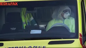 Există o soluţie pentru a păstra spitalele necontaminate. În România e imposibil de aplicat