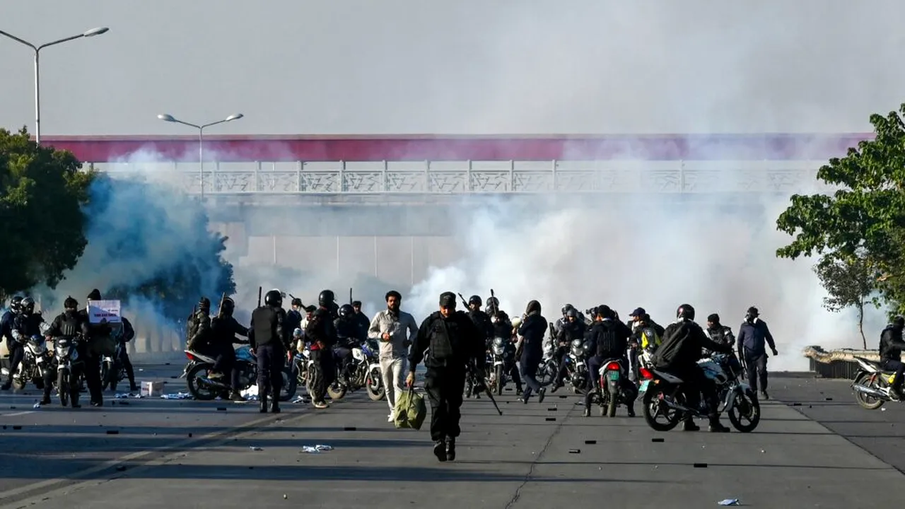 Pakistanul mobilizează polițiști înaintea mitingului de susținere pentru fostul premier aflat la închisoare