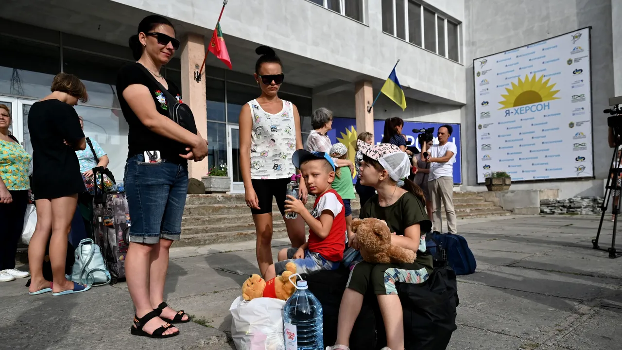 Peste 13.000 de ucraineni au intrat joi în România