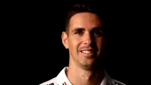 Mijlocaşul brazilian Oscar se întoarce la Sao Paulo