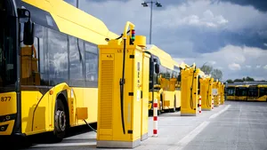 Germania va lansa de luni una dintre cele mai accesibile oferte de transport în comun din lume