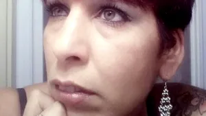 Coşmarul unei românce pe care familia a vândut-o la fragedă vârstă face vâlvă în Italia. Nu-şi ştie numele real şi nici când s-a născut 
