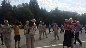 16 jandarmi pornesc în misiune în Afganistan. Jandarm: Am lacrimi în ochi, e încununarea unei munci