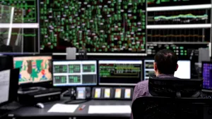 Cât curent au consumat românii de Paște? România este exportator net de energie începând din noaptea de Vinerea Mare, cu pauze de câteva minute