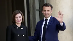 Macron susţine integrarea europeană a Republicii Moldova şi explică ideea comunităţii politice europene 