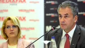 CONFERINŢA MEDIAFAX: Ford a repornit producţia de motoare şi maşini la uzina din Craiova