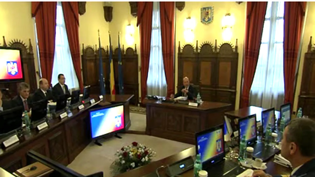 În noua Constituţie CSAT devine Consiliul Naţional de Securitate