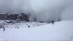 Avalanşă în munţii Tatra, din Polonia: Salvamontiştii au salvat cinci persoane