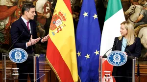 Spania amenință Italia cu contramăsuri după introducerea controalelor la frontieră în urma crizei din Ceuta