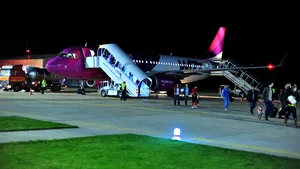 O companie oferă 100.000 de zboruri gratuite refugiaţilor ucraineni. Plecări se fac şi din România