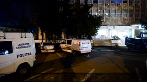 O femeie de 31 de ani din Capitală a murit, după ce a căzut în gol 9 etaje