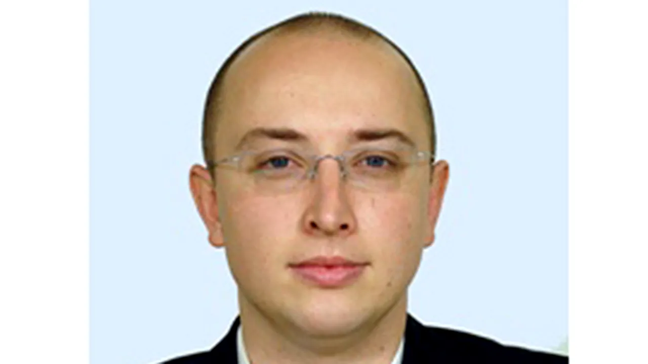 Romanian Senator Says Journalists Should Submit Statements Of Interests