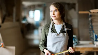 LIFE „Soția să stea acasă și să asculte” – nu e 1955, e opinia a 31% din bărbații generației Z