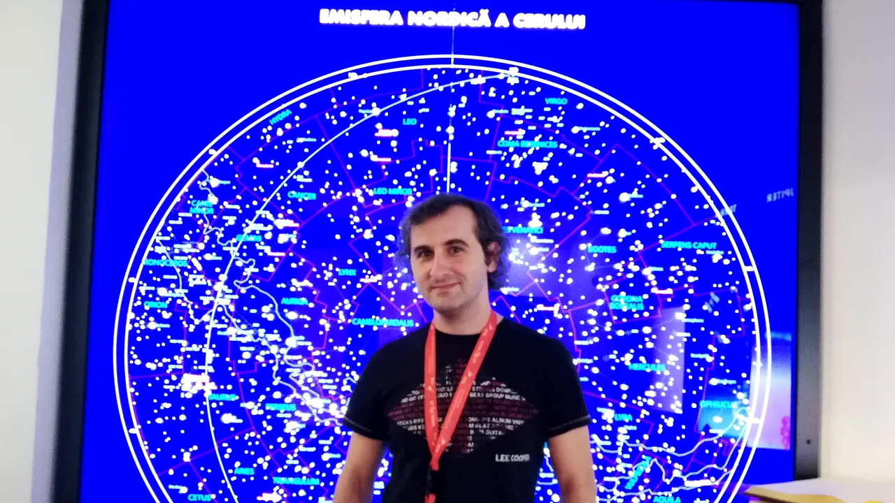 Adrian Şonka, la Interviurile lui Cristoiu: Pasionaţii de astronomie au o problemă cu becurile. Dar nu pentru că sunt aprinse, ci pentru că sunt montate greşit