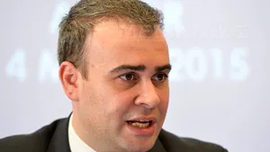 Vâlcov: Agenţia pentru recuperarea prejudiciilor va fi promovată prin Parlament, nu prin ordonanţă