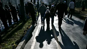 Many Romanians See Country’s Economy In Recession In ’09 – Survey