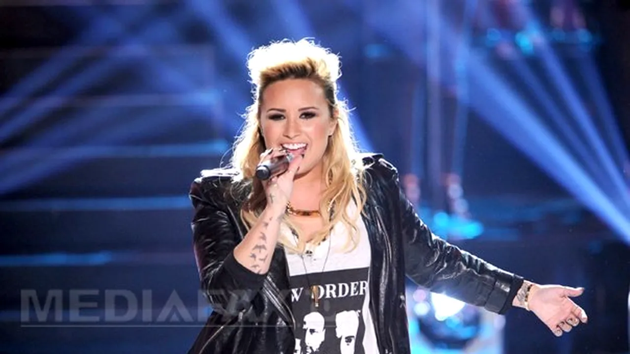 Demi Lovato îşi scrie memoriile la vârsta de 21 de ani