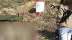 Trei femei au murit strivite de un camion plin cu pietriş