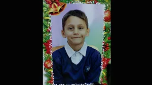 Cazul copilului de 8 ani, dispărut de la joacă: Poliţiştii constănţeni au găsit rolele băiatului, pe o stradă din apropierea locuinţei sale 