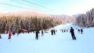 Pe pârtia de schi, în sezonul de iarnă. Ţările care nu primesc turişti în staţiunile montane, de sărbători