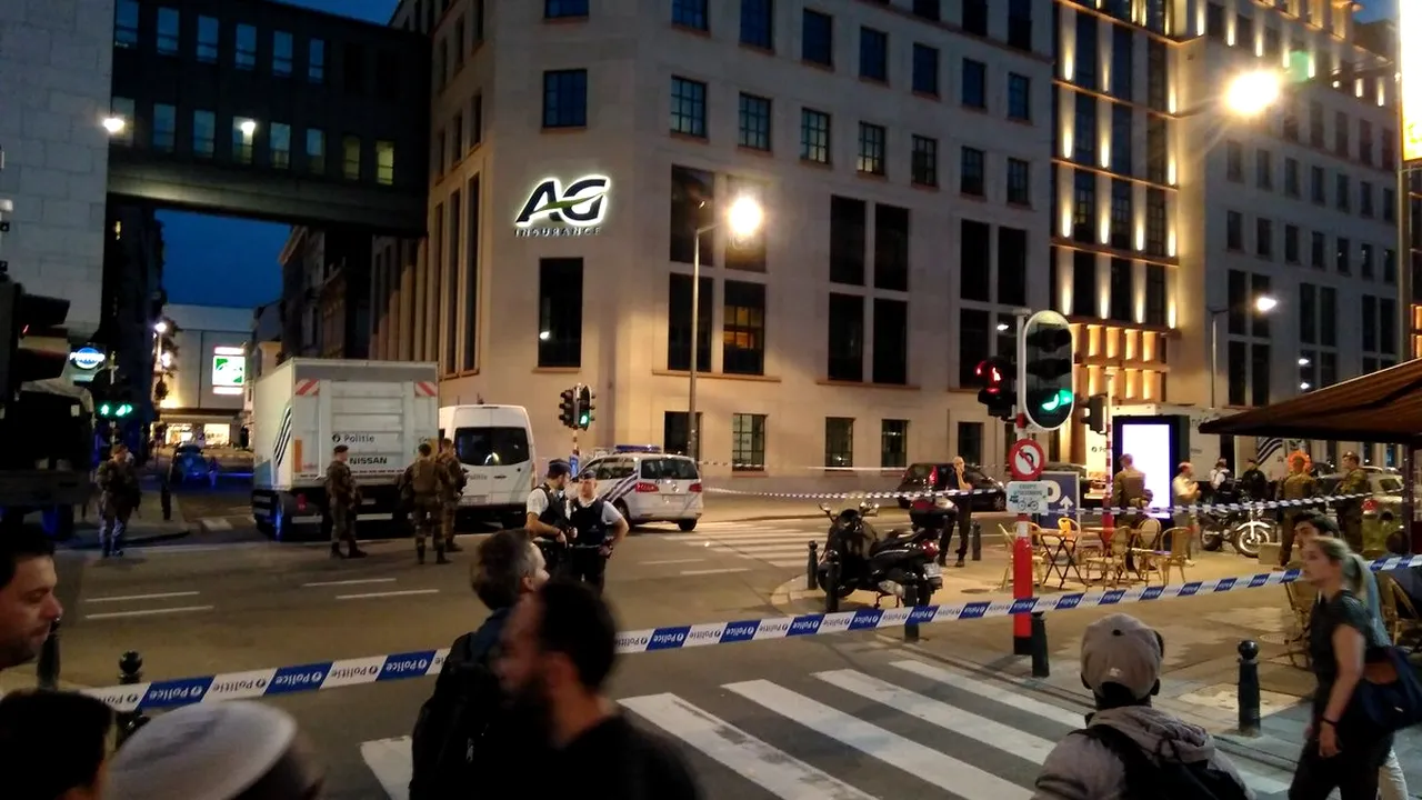 VIDEO | Reţeaua teroristă Stat Islamic a revendicat atacul care a vizat doi militari în Bruxelles