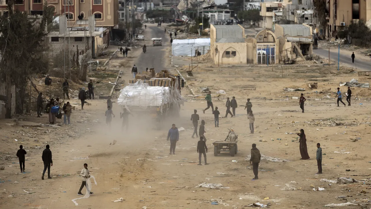 Egiptul va prezenta un plan de reconstrucţie în Gaza fără mutarea populaţiei