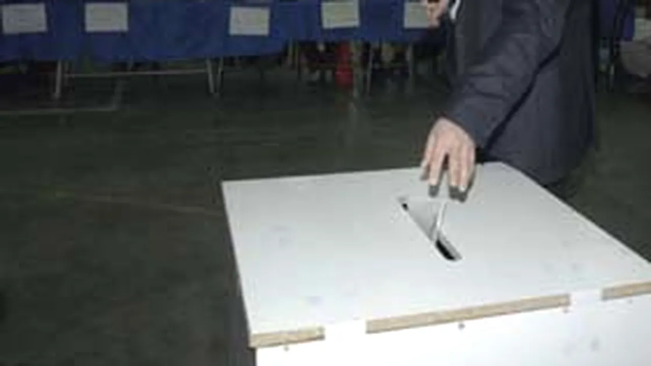 Romanian Electoral Office Members Need Medical Certificate