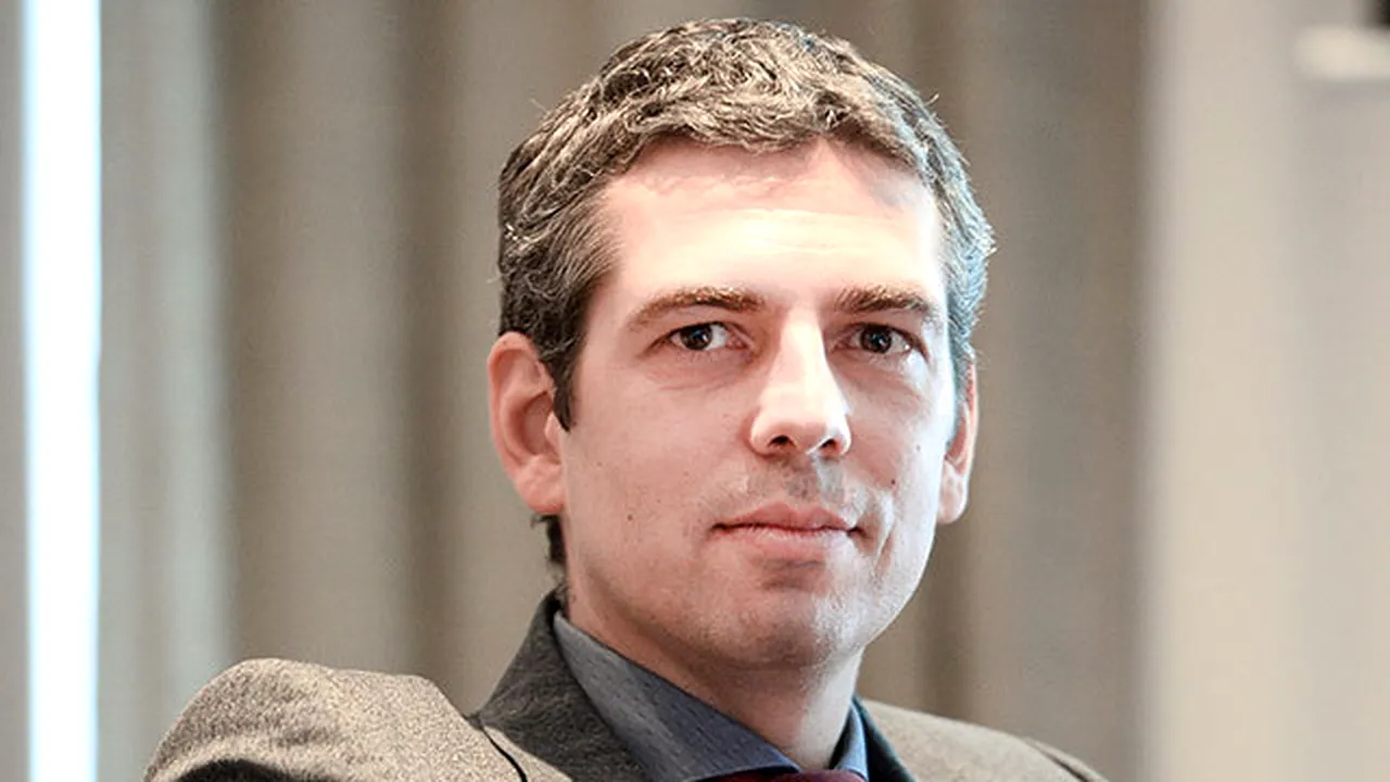 Florian Neagu, director în cadrul BNR: Firmele de succes în România sunt conduse de oameni cu studii superioare şi un nivel de alfabetizare financiară peste medie. Aceste firme şi-au ţinut bilanţurile în ordine