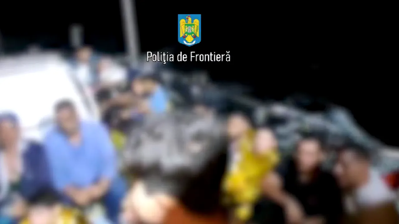 Poliţiştii români de forntieră aflaţi în misiune în Marea Mediterană au salvat 79 de migranţi