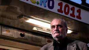 Şase furturi din magazine Mic.ro, într-o singură noapte, în patru sectoare bucureştene