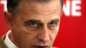 Geoană: Nu am fost la nici o întâlnire, joi seară am ieşit cu familia în oraş