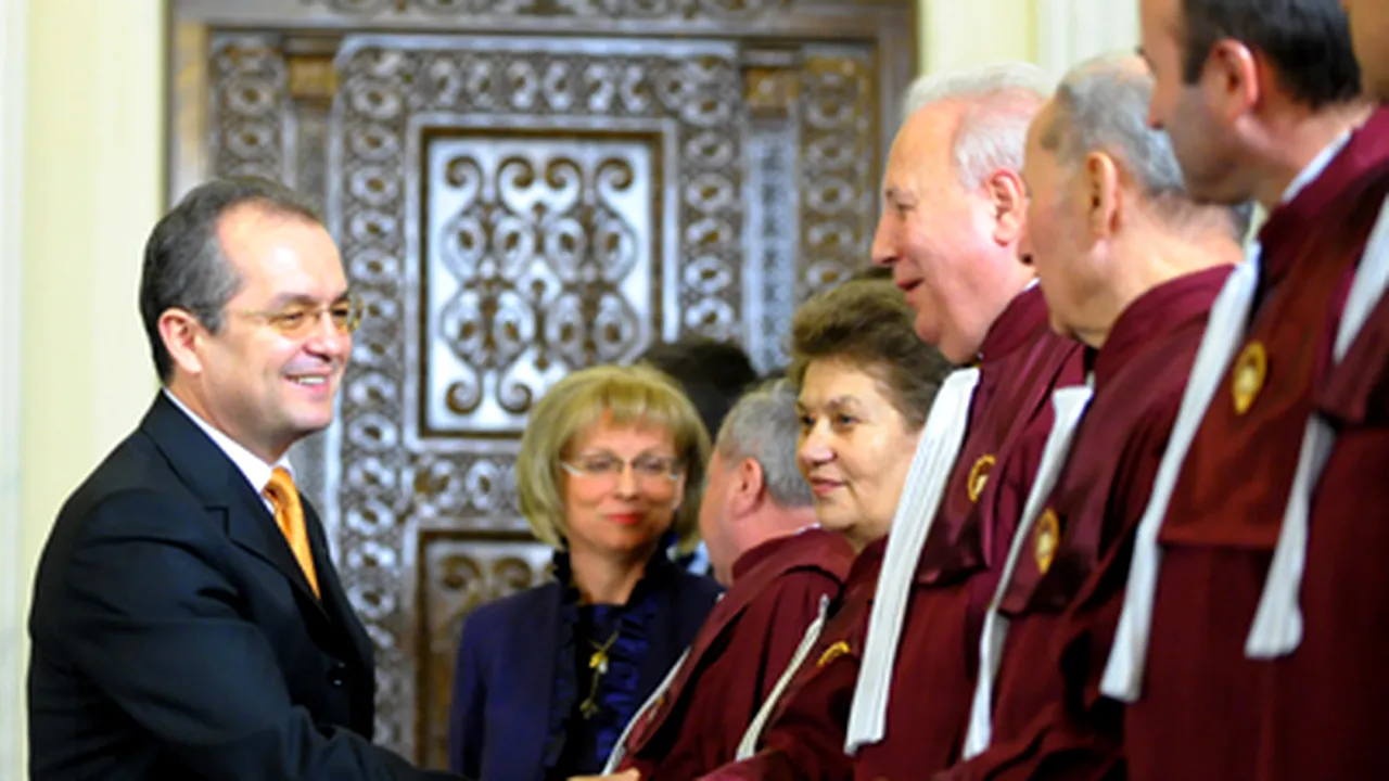 Membrii Cabinetului Boc au depus jurământul