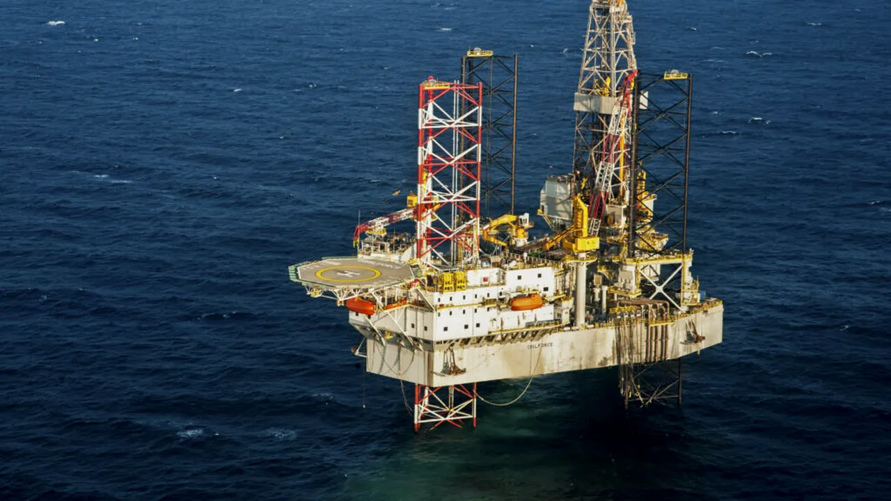 Prețul petrolului crește pe fondul incertitudinilor privind încheierea conflictului din Orientul Mijlociu